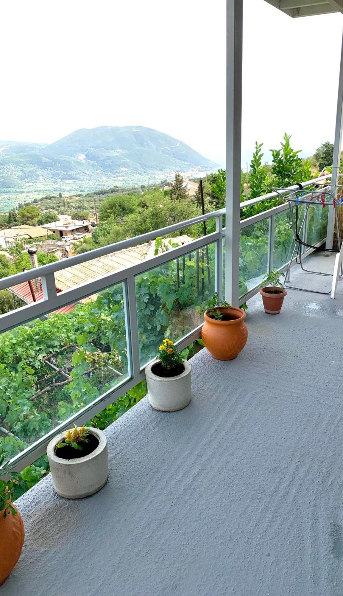 Ferienwohnung Τequila Sunrise Ágios Pétros Exterior foto